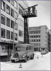 1958/59 aufgenommen - Magirus Turmwagen am Hopfenmarkt